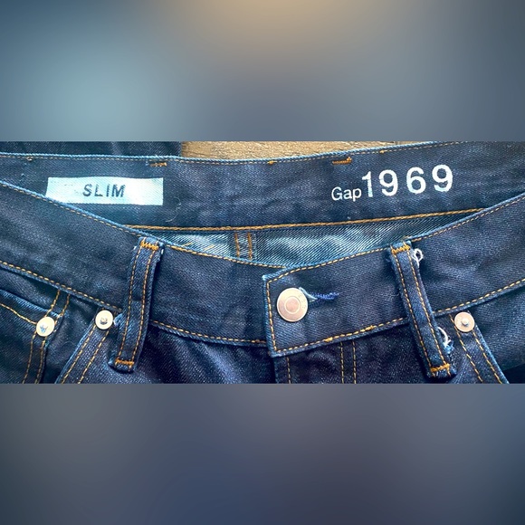 Gap Men’s 1969 Slim Fit Jeans (36x30) - Picture 2 of 3